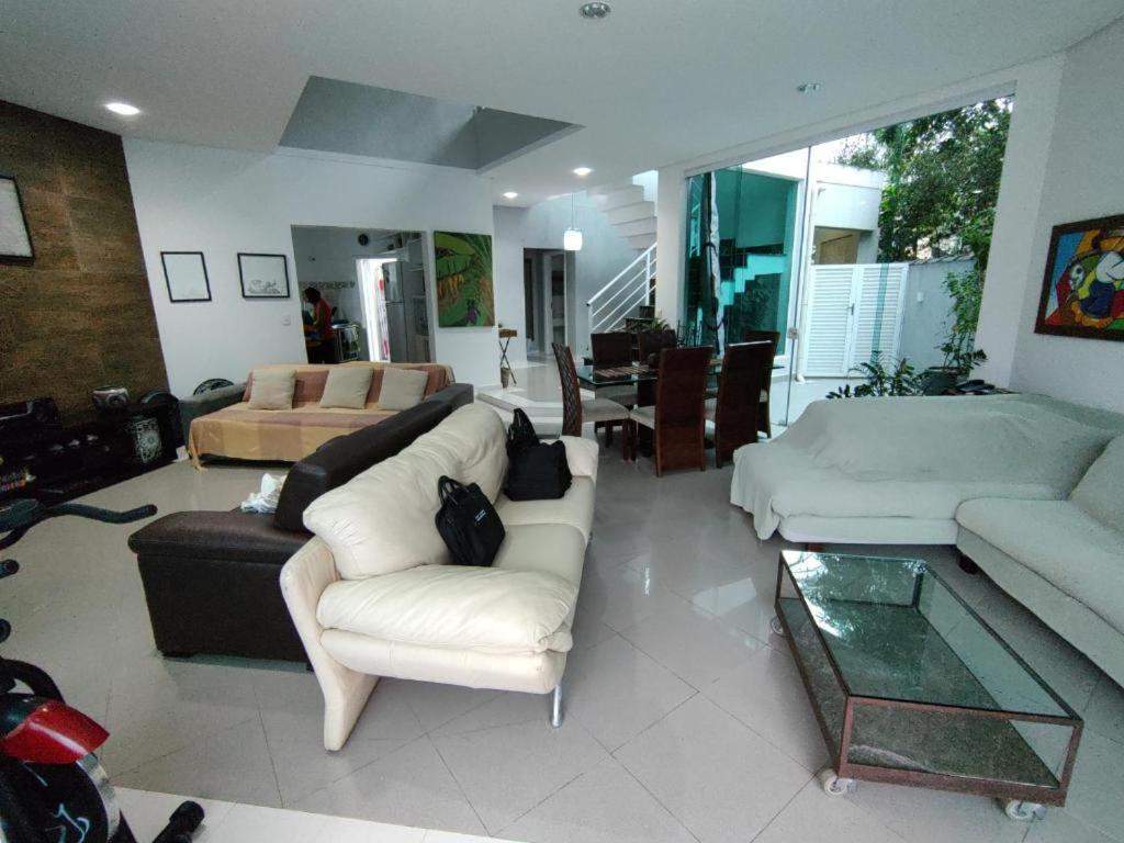 Casa Linda E Espacosa Com Piscina No Guaruja Bagian luar foto